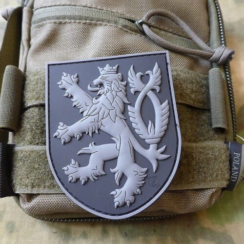 Patch CZECH LION velcro - BLACK