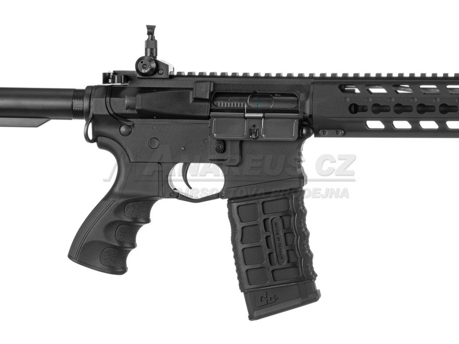 CM16 E.T.U. Predator