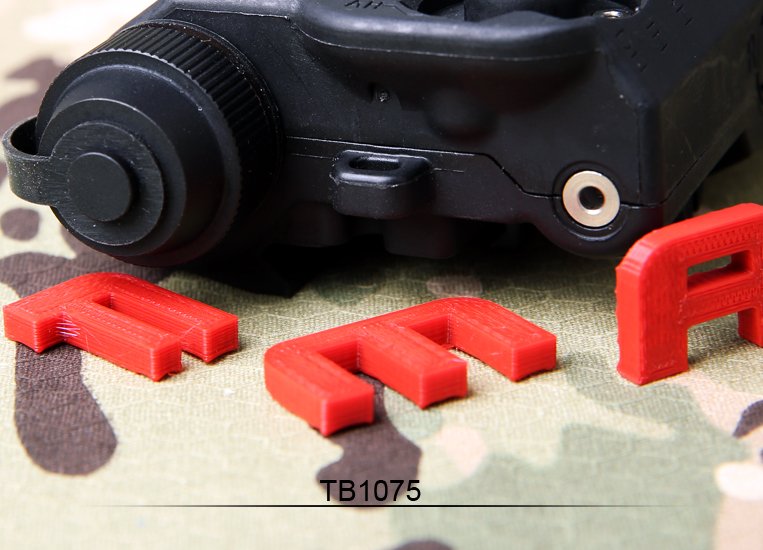 FMA AN/PEQ15 LA5-C UHP Version (LED Flashlight, Green / IR Laser) - Black