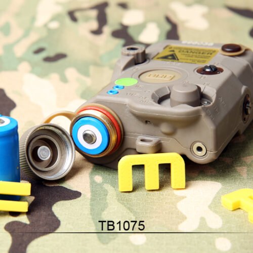 FMA AN/PEQ15 LA5-C UHP Version (LED Flashlight, Green / IR Laser) - Tan