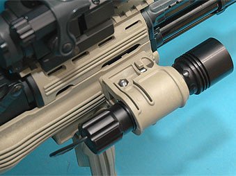 AK Tactical Flashlight Mount (Sand)