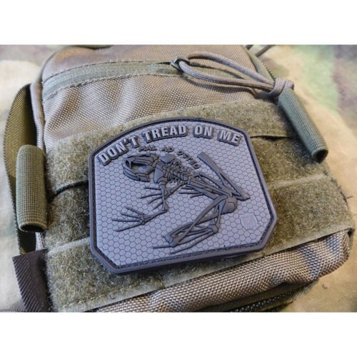 JTG DON´T TREAD ON ME FROG Patch, grey