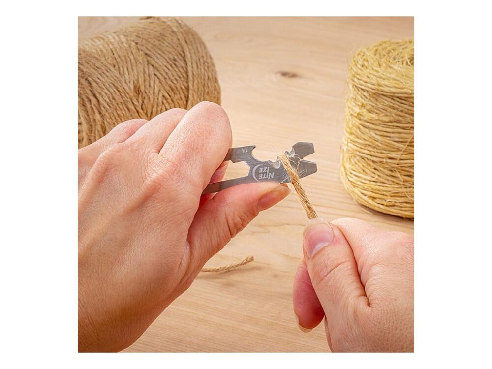 DOOHICKEY(R) plus  KEY TOOL, silver