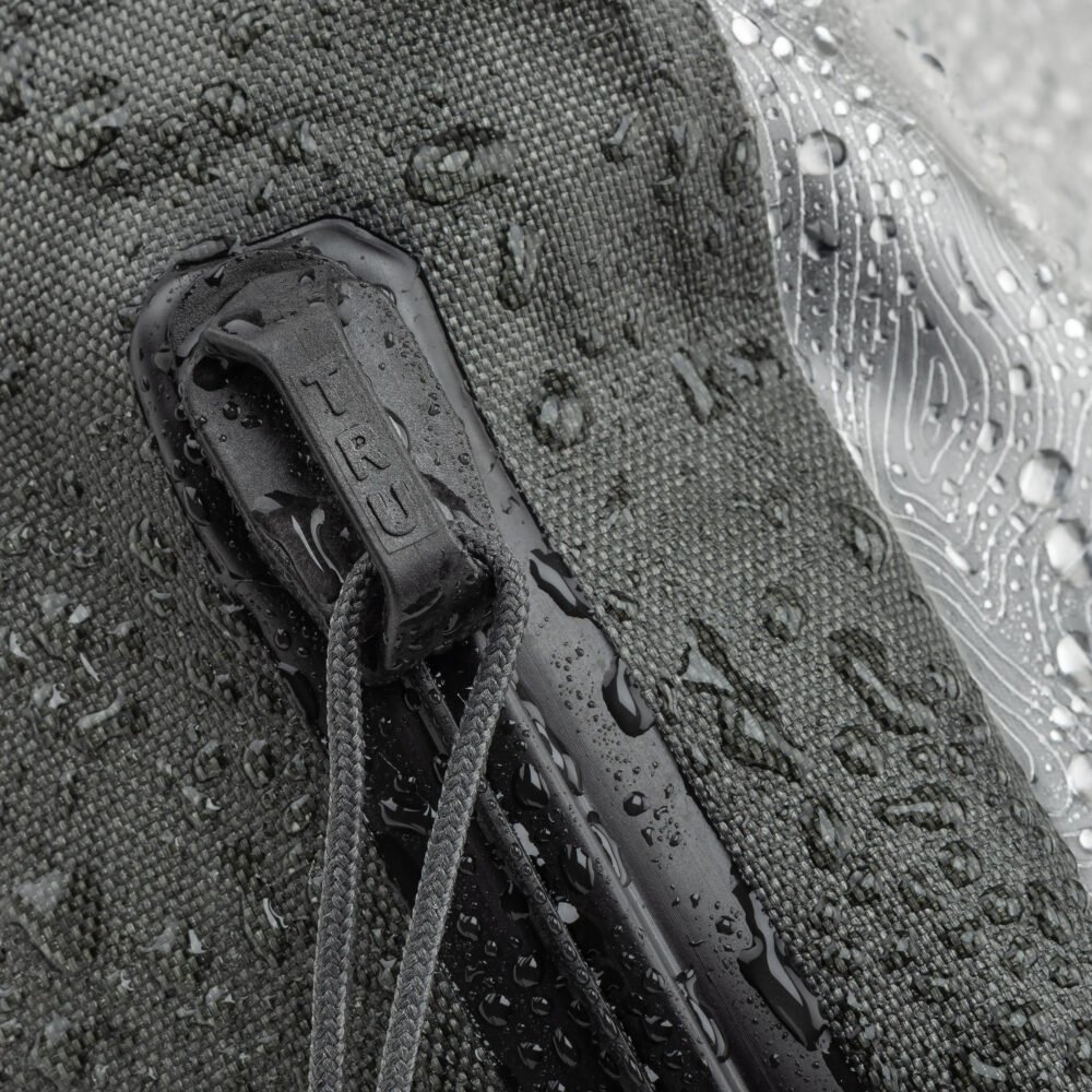 Nite Ize RunOff(R) Waterproof Packing Cube - large