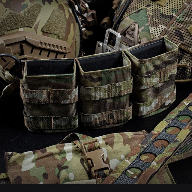 FAST Type Triple 5.56 Magazine Pouch  (Medium) - Grey