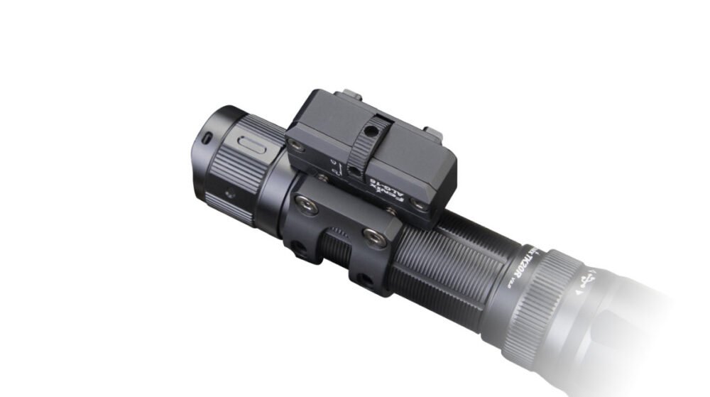 Fenix ​​ALG-16 metal mount for flashlights on M-LOK