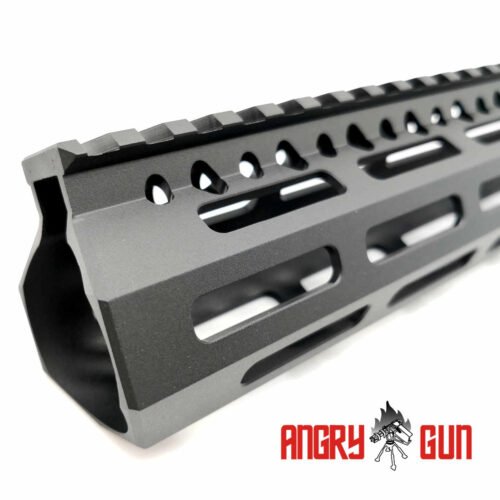BCM MCMR 8" handguard compatible with M-LOK - Black