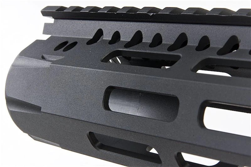 BCM MCMR 10" handguard compatible with M-LOK - Black