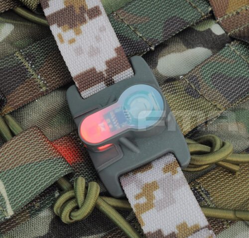 FMA MOLLE System Strobe Light Dark Earth, Black Case - Green