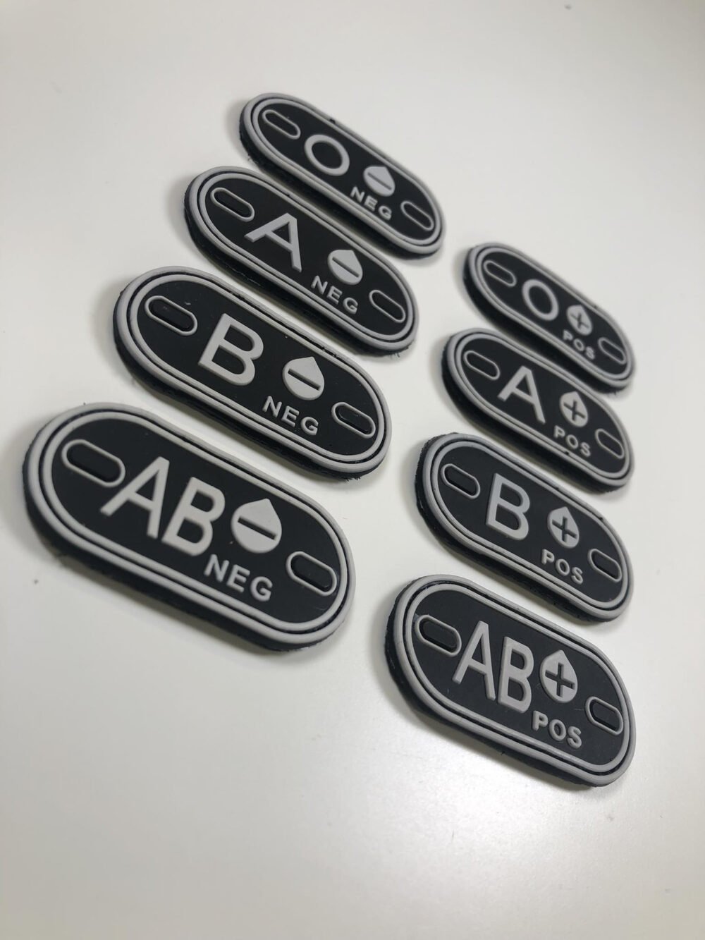 Blood patch AB NEG - TYPE D - black/white