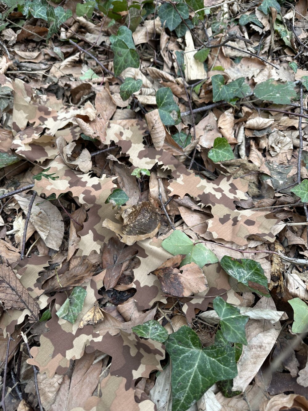 KMCS Adaptive Leafstrip - Woodland Floor