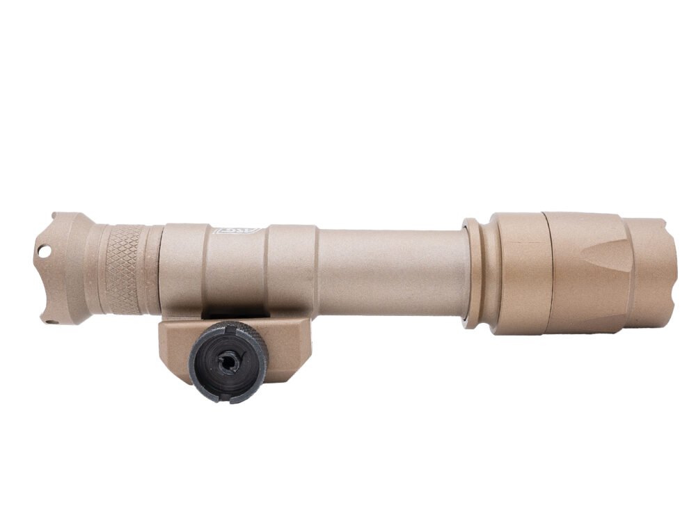 STRIKE WL1080 Tactical Flashlight with RIS Mount, 1080 lm - Tan