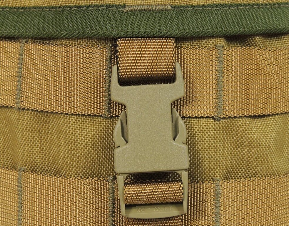 Wisport(R) Raccoon 9L Side Pocket - Coyote