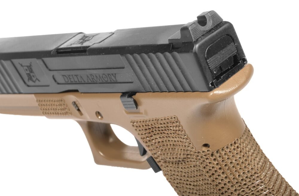 Delta Armory GBB P04 G-series Pistol - Tan