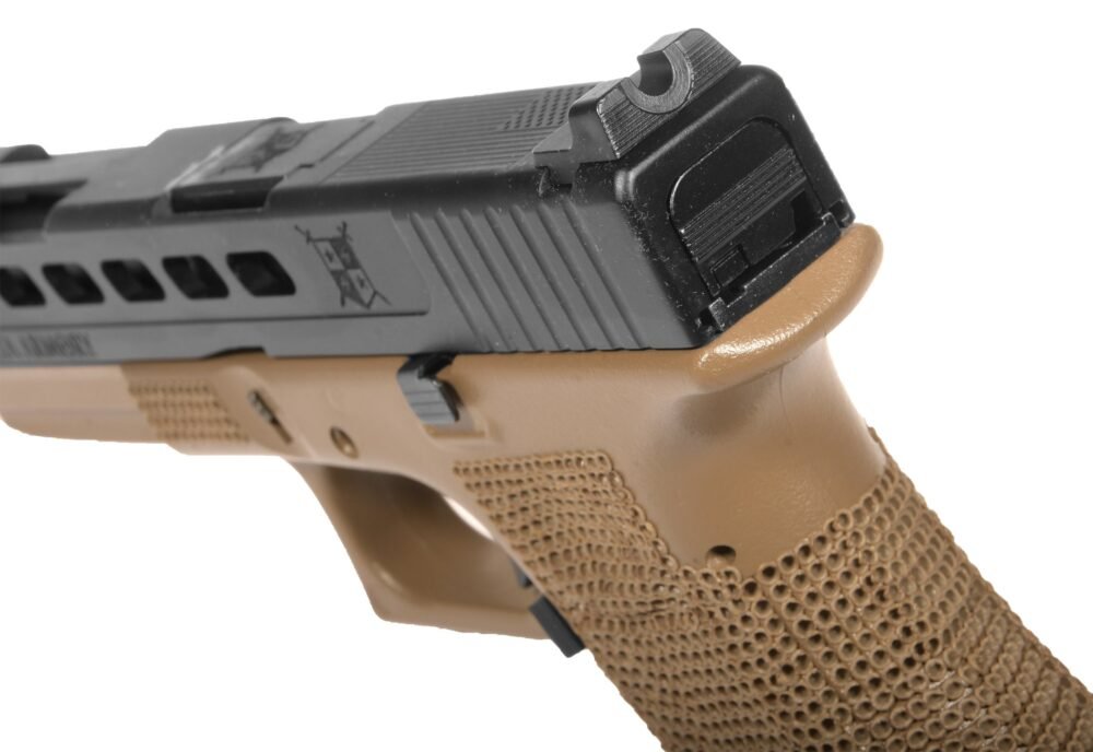 Delta Armory GBB P06 G-series Pistol - Tan