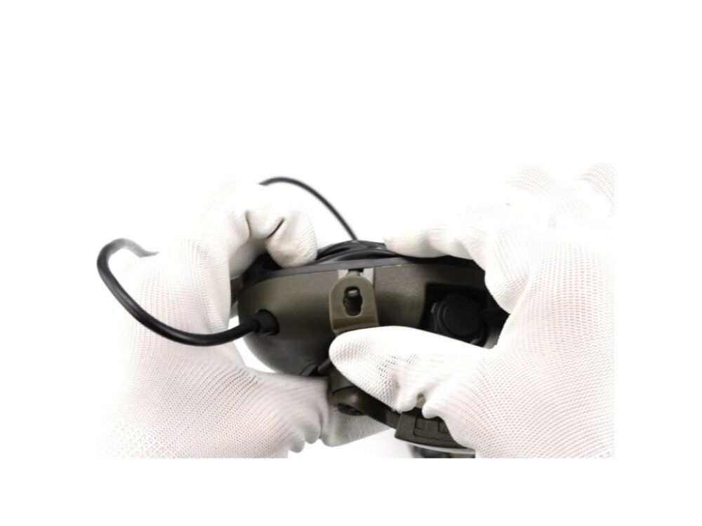 EARMOR M16A Helmet Adapters for M32 PLUS Headset, ARC Mount - Black