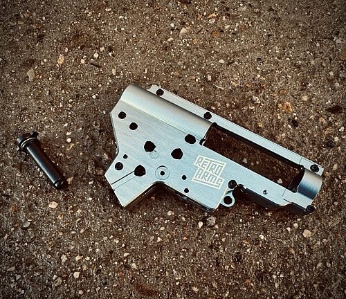 RetroArms CNC Gearbox V2 QSC, 8mm - Black