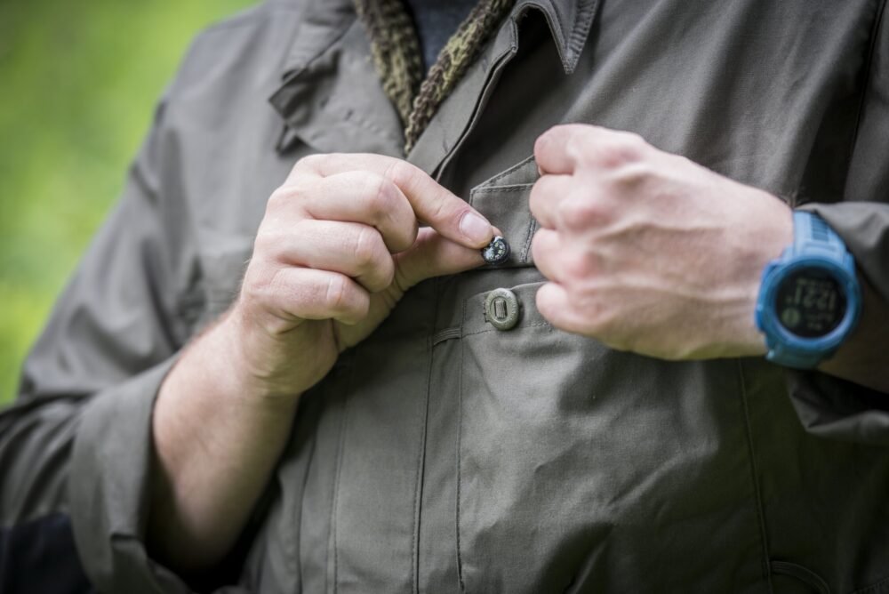 HELIKON Button Compass (Small) - Black