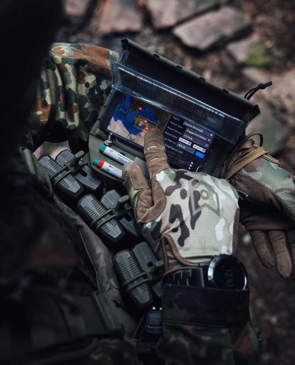 TT WRIST OFFICE MKII Pouch - Coyote