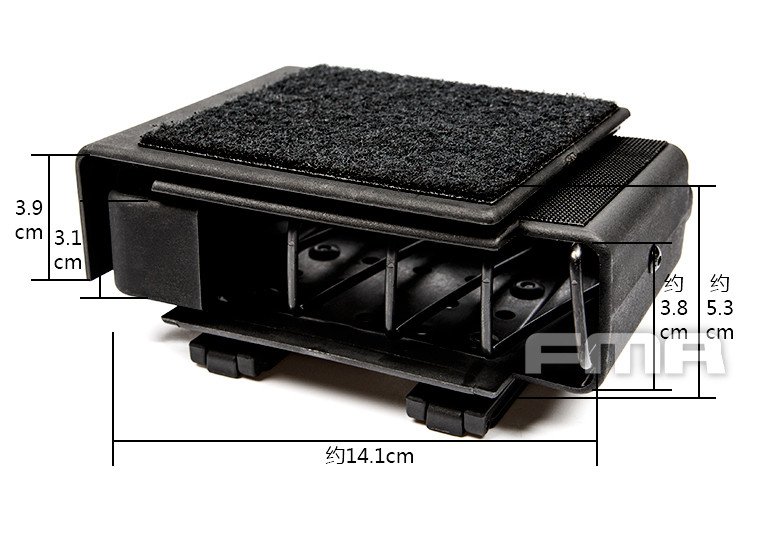 FMA Automatically Jacketed MOLLE Pistol Pouch for 4 Magazines - Tan