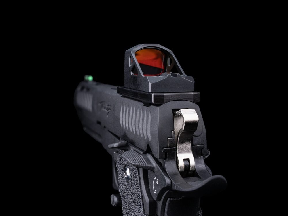 STRIKE RDATS-03 Red Dot Sight, RIS Mount - Black