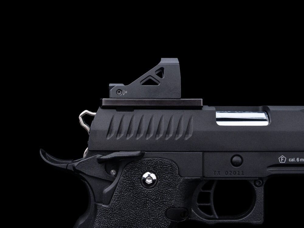 STRIKE RDATS-03 Red Dot Sight, RIS Mount - Black