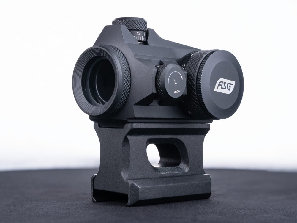 STRIKE RDATS-01 Red Dot Sight, RIS Mount - Black