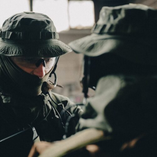 HELIKON LIGHTWEIGHT WRAP Neck Gaiter – Black