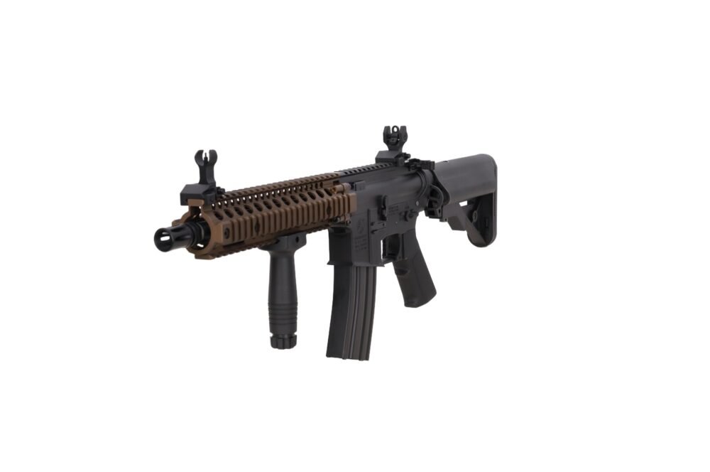 85894 SA Colt x Daniel Defense(R) MK18 10.5" Gen2 (SA-E19 EDGE(TM) HAL 2 ETU(TM)) – Chaos Bronze