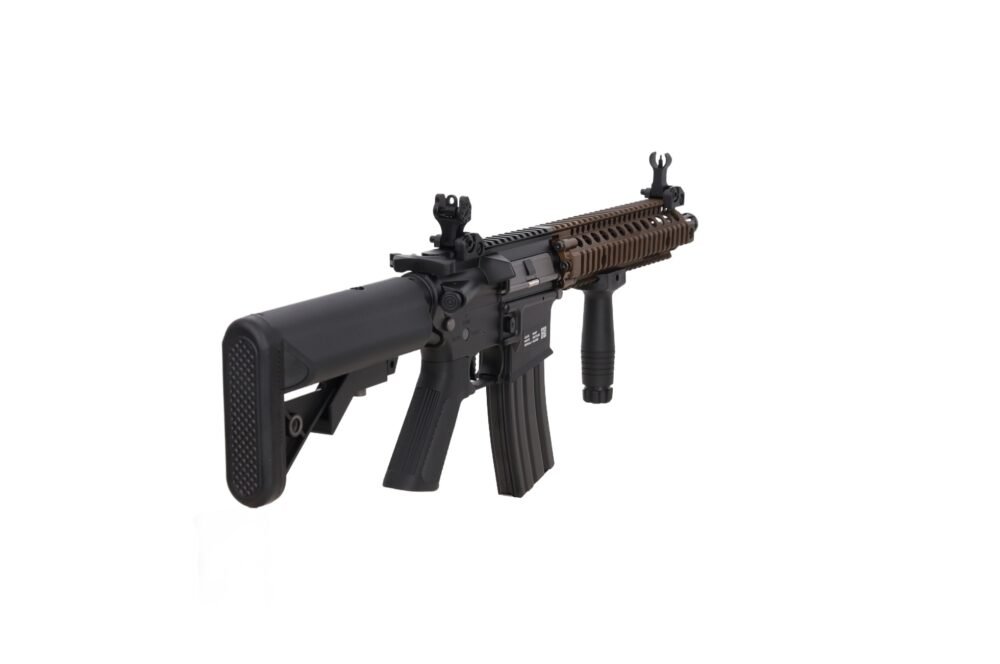 85897 SA Colt x Daniel Defense(R) MK18 10.5" Gen2 (SA-E19 EDGE(TM) HAL 2 ETU(TM)) – Chaos Bronze