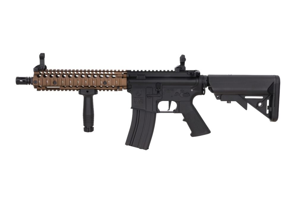 85898 SA Colt x Daniel Defense(R) MK18 10.5" Gen2 (SA-E19 EDGE(TM) HAL 2 ETU(TM)) – Chaos Bronze